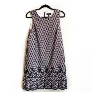 Jessica Simpson | B&W Lace Dress